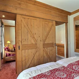 arc-1950-suite-de-prestige-chemine-intrieur.hotels-rhonealpes.com/
