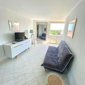 appartement-spacieux-65m2-avec-piscine-et-parking.fr-provencehotel.com/